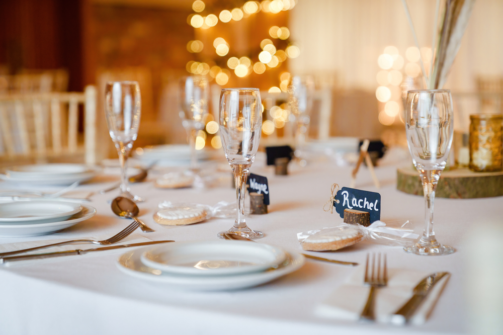 wedding table place setting at the barn at willerby hill near hull
